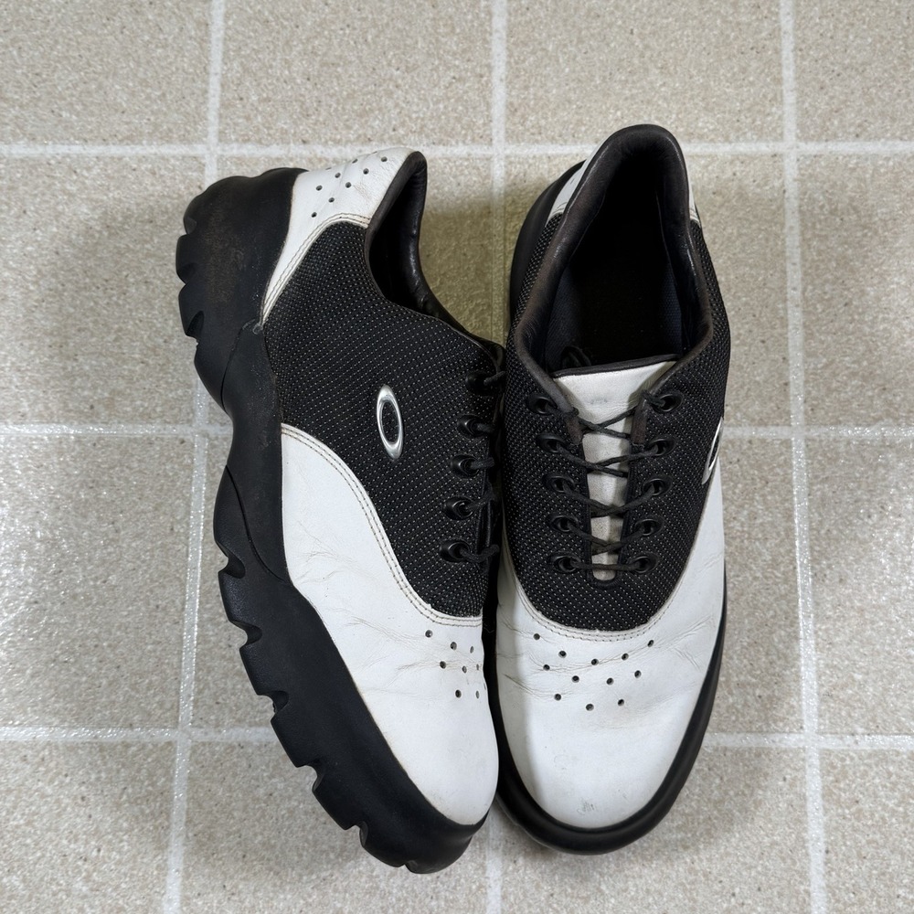 vintage Oakley Overdrive Low golf shoes Size 12 White Black Y2K
